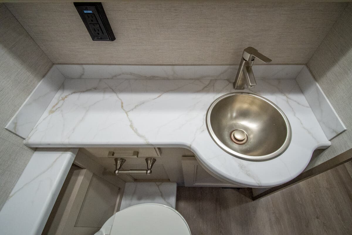 Bus-Stuff.com Class A Rv For Sale