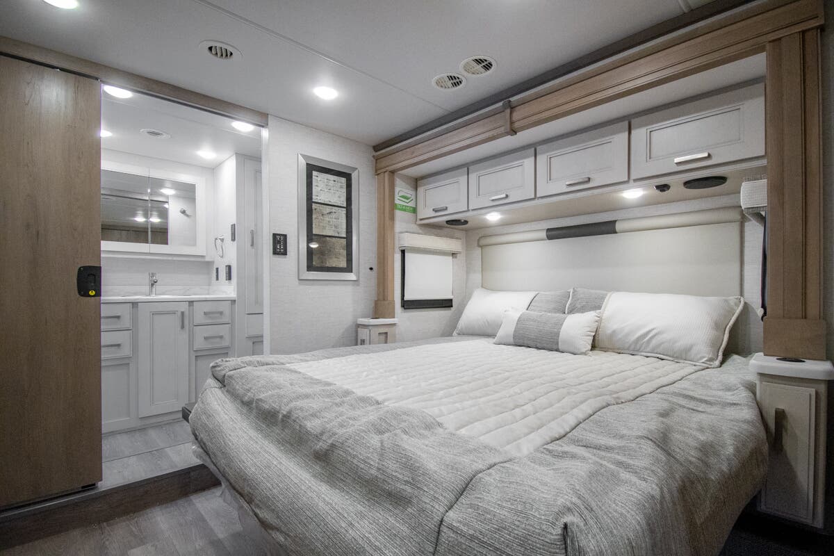 Bus-Stuff.com Class A Rv For Sale