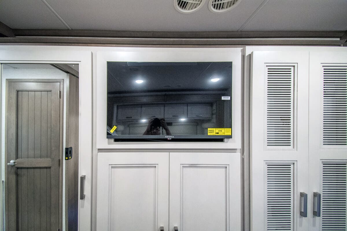 Bus-Stuff.com Class A Rv For Sale