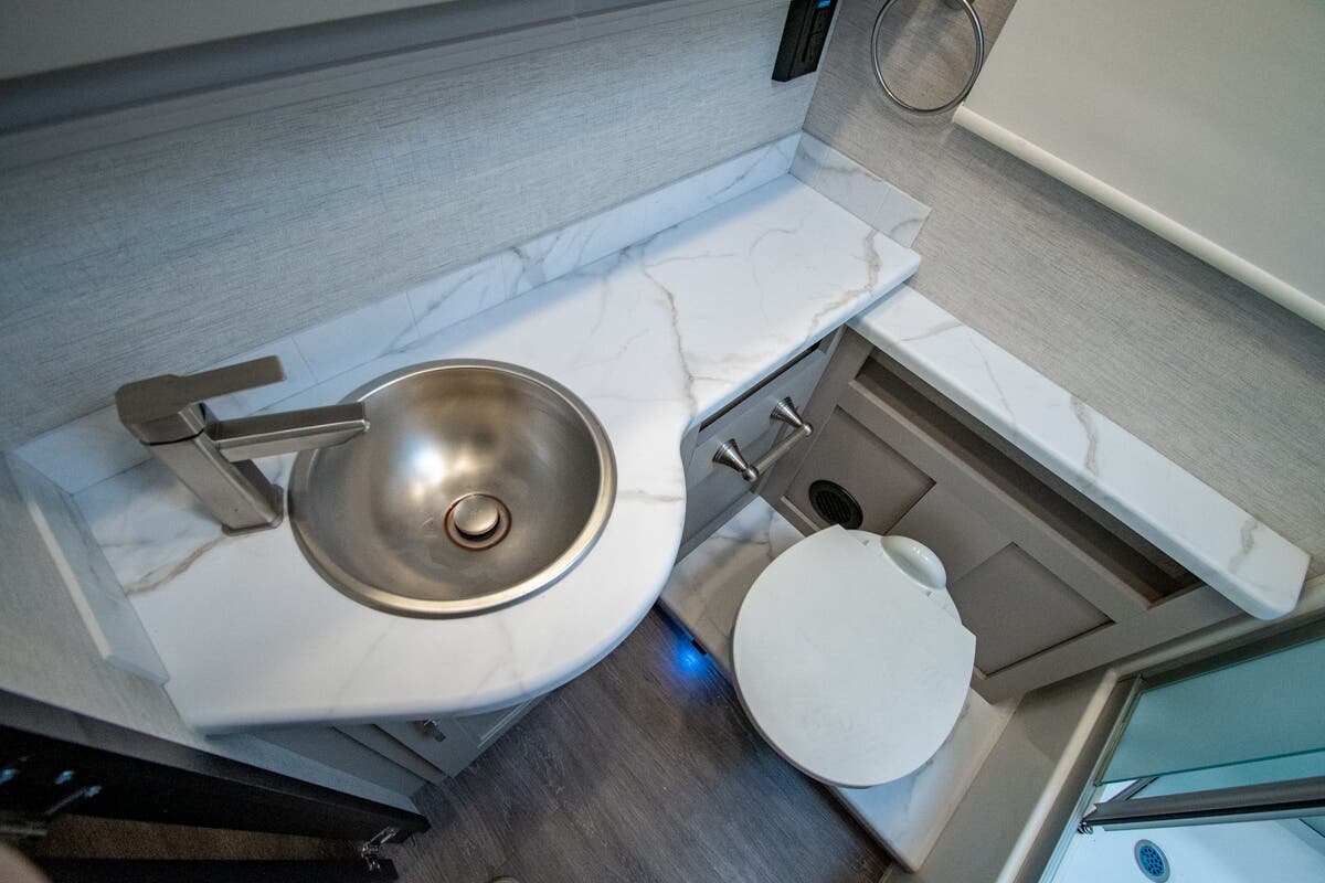 Bus-Stuff.com Class A Rv For Sale