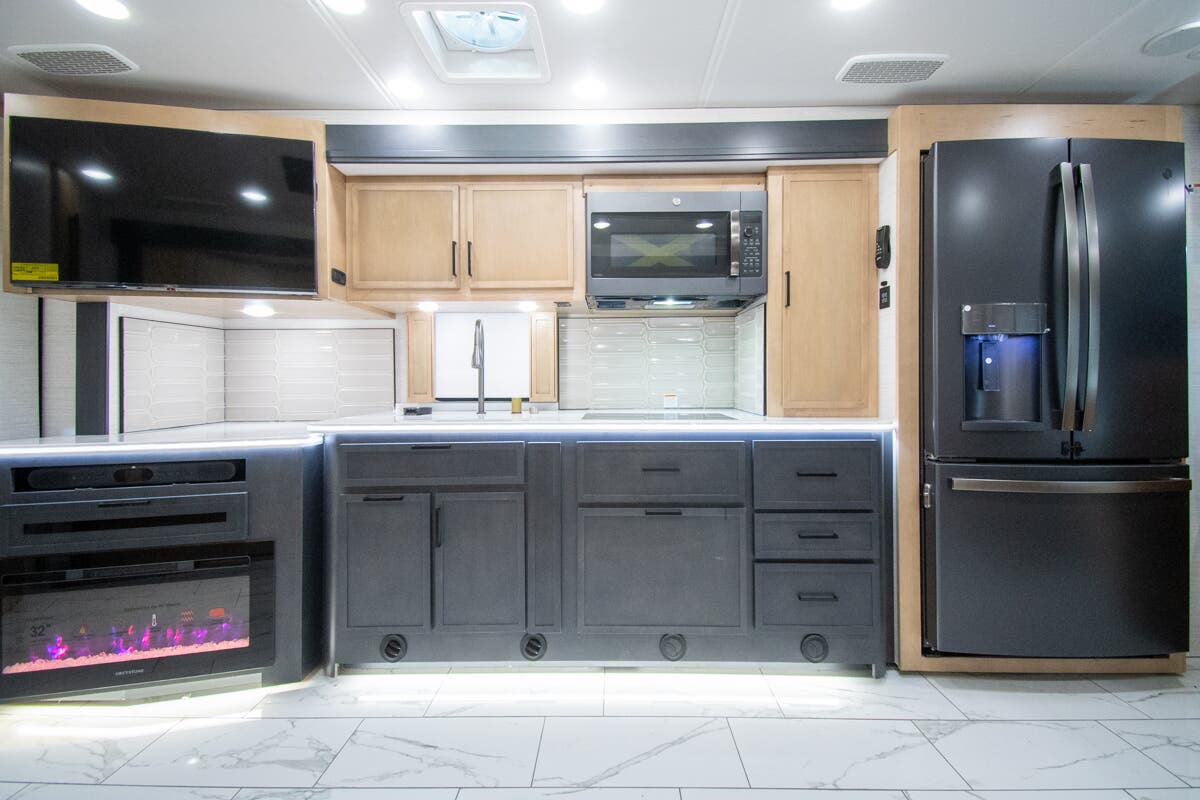 Bus-Stuff.com Class A Rv For Sale