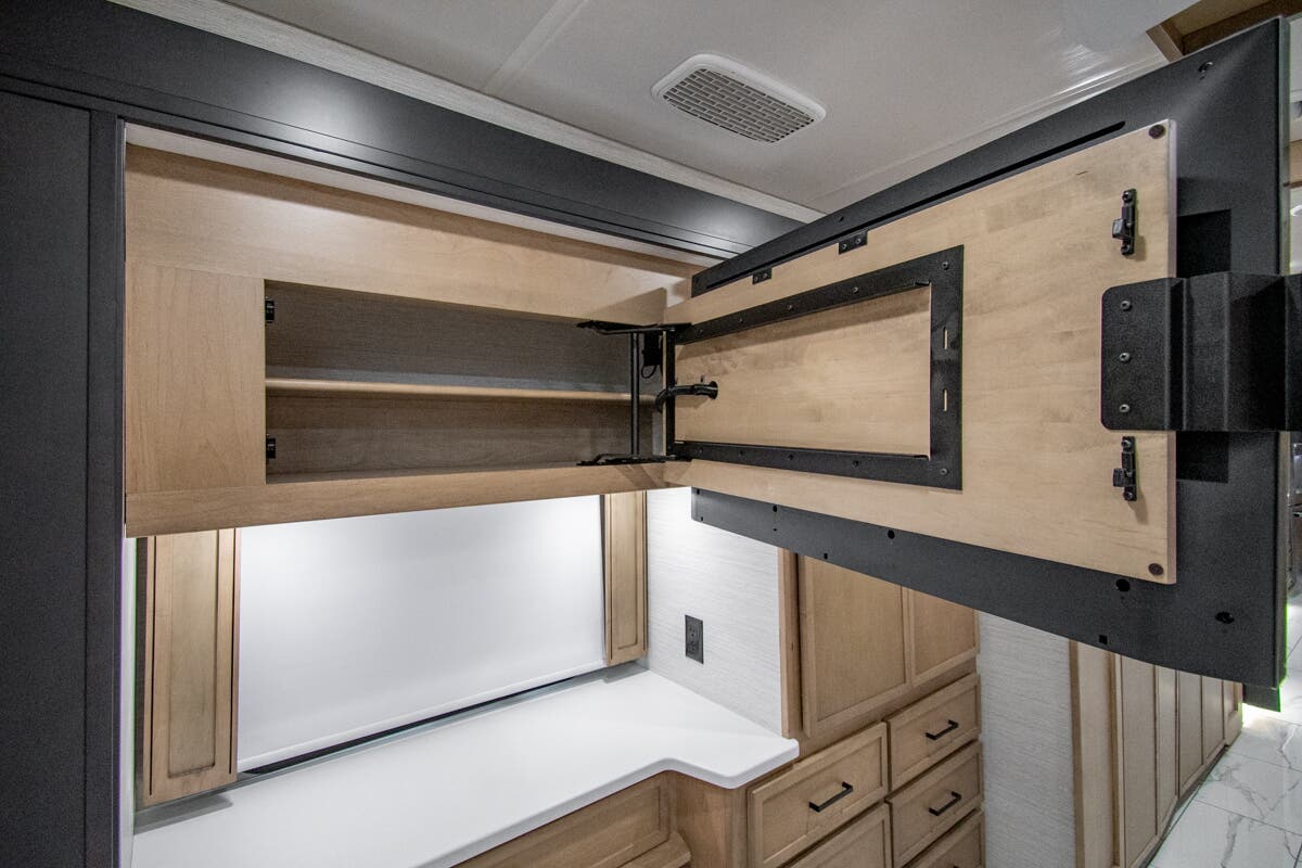 Bus-Stuff.com Class A Rv For Sale