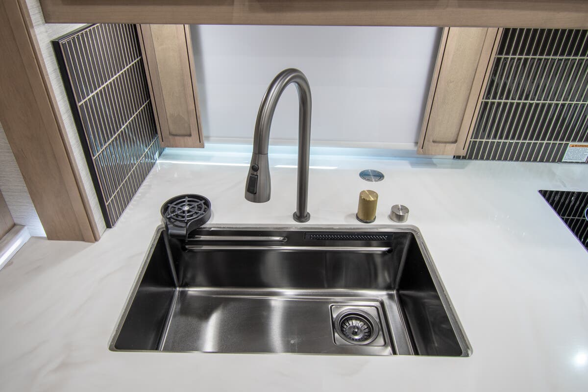 Bus-Stuff.com Class A Rv For Sale