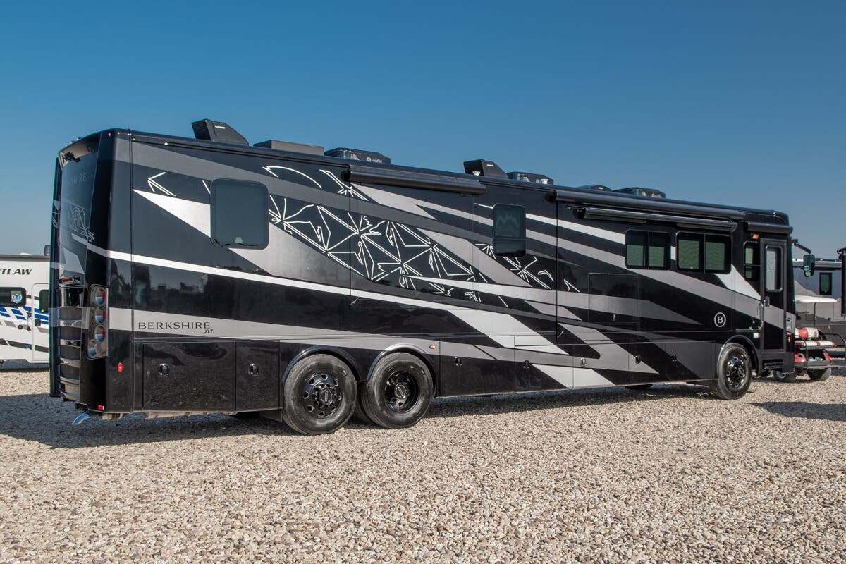 Bus-Stuff.com Class A Rv For Sale