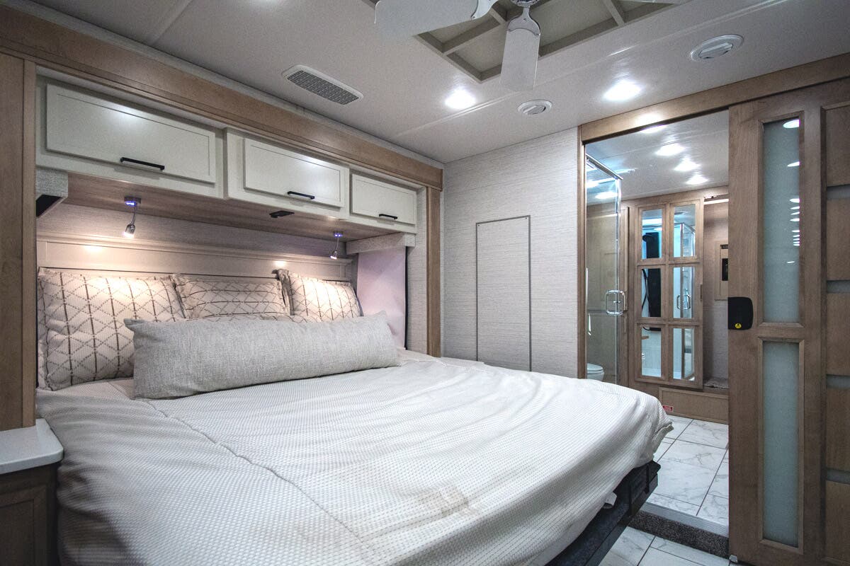 Bus-Stuff.com Class A Rv For Sale