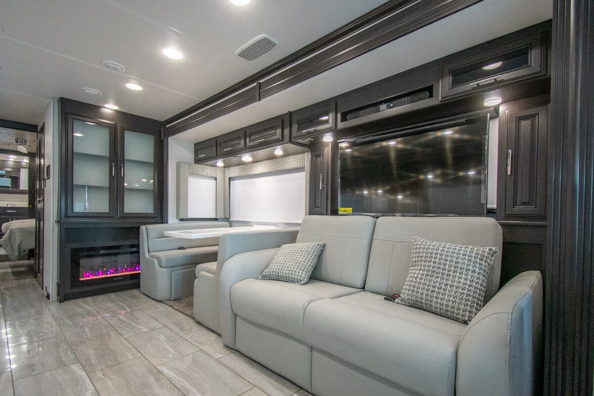 Bus-Stuff.com Class A Rv For Sale