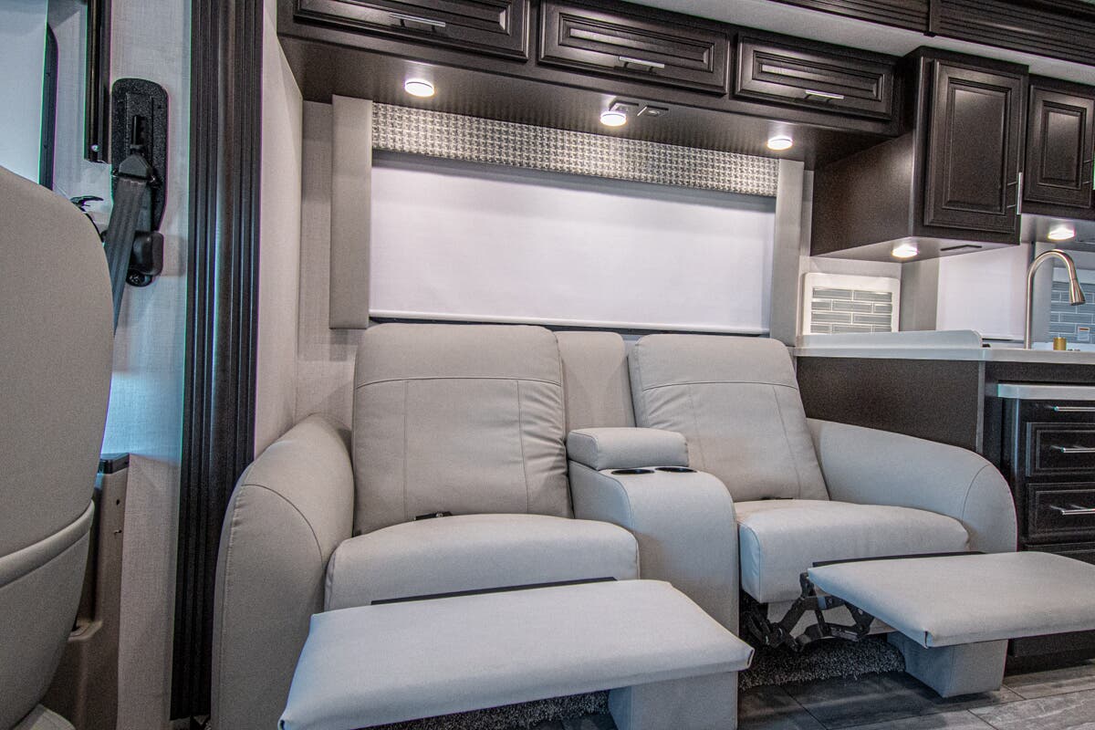 Bus-Stuff.com Class A Rv For Sale