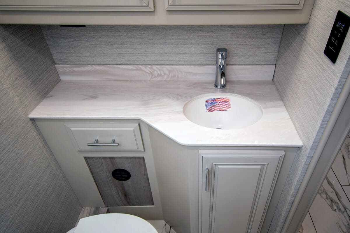 Bus-Stuff.com Class A Rv For Sale