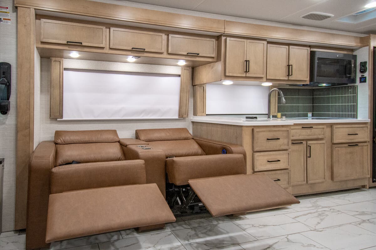 Bus-Stuff.com Class A Rv For Sale