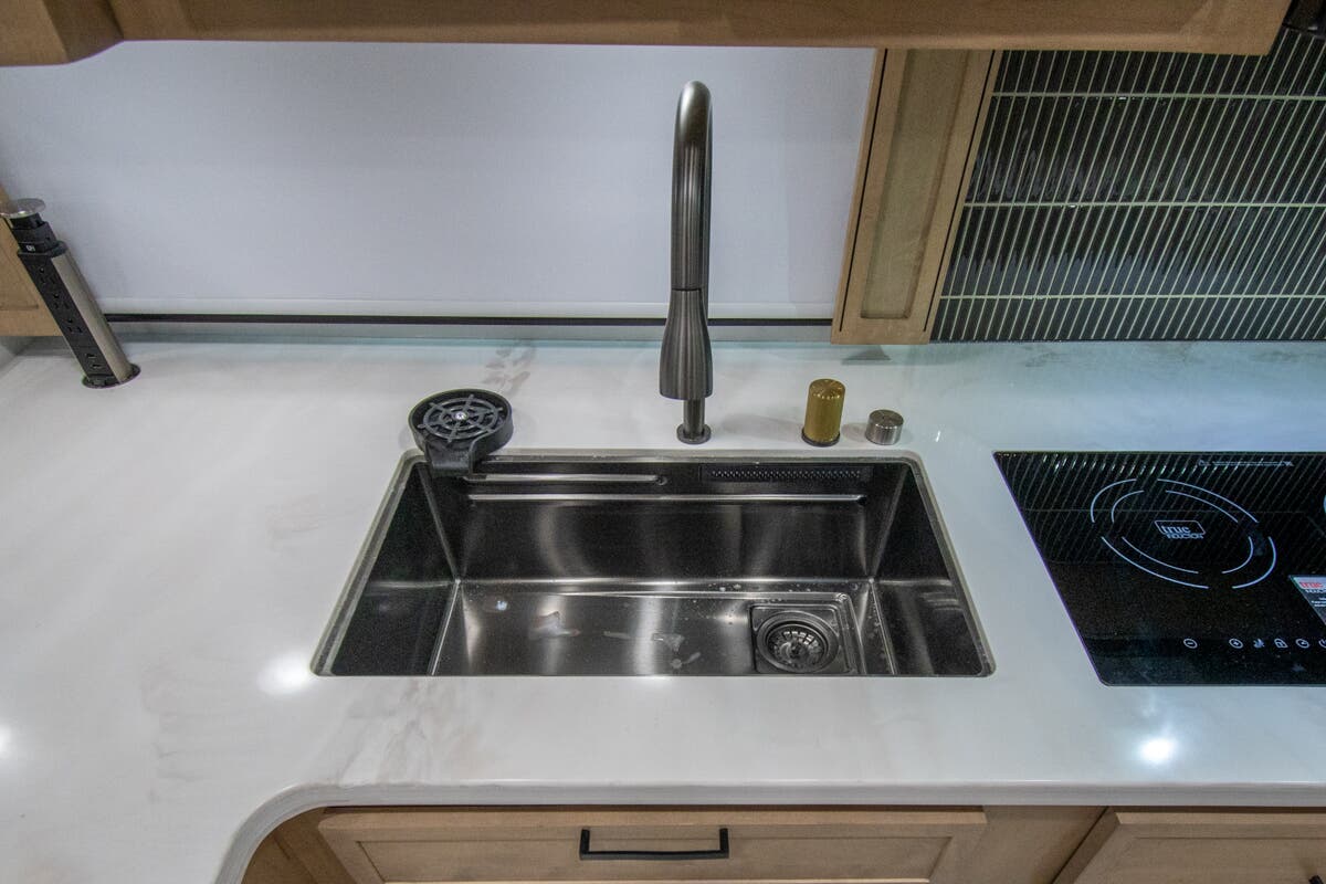 Bus-Stuff.com Class A Rv For Sale