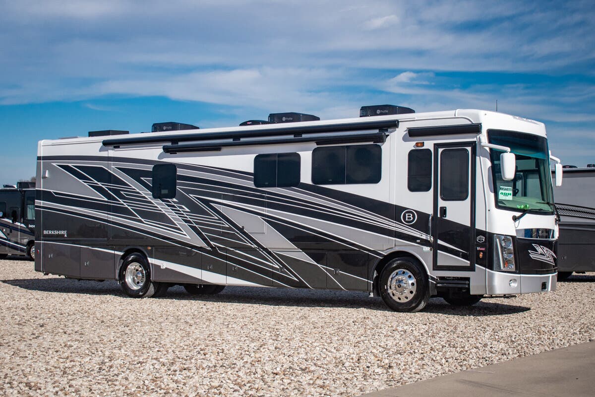 Bus-Stuff.com Class A Rv For Sale