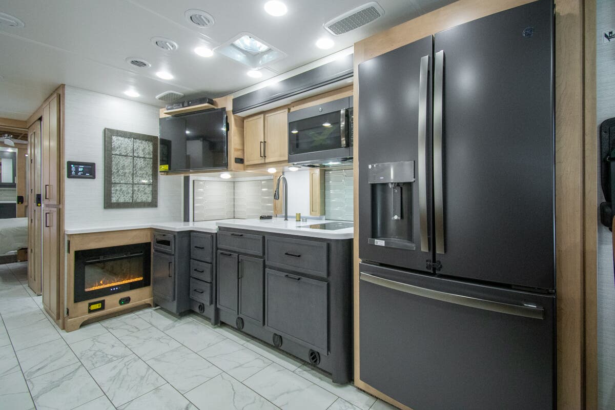 Bus-Stuff.com Class A Rv For Sale