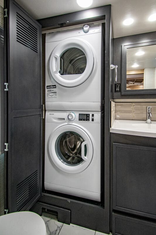 Bus-Stuff.com Class A Rv For Sale