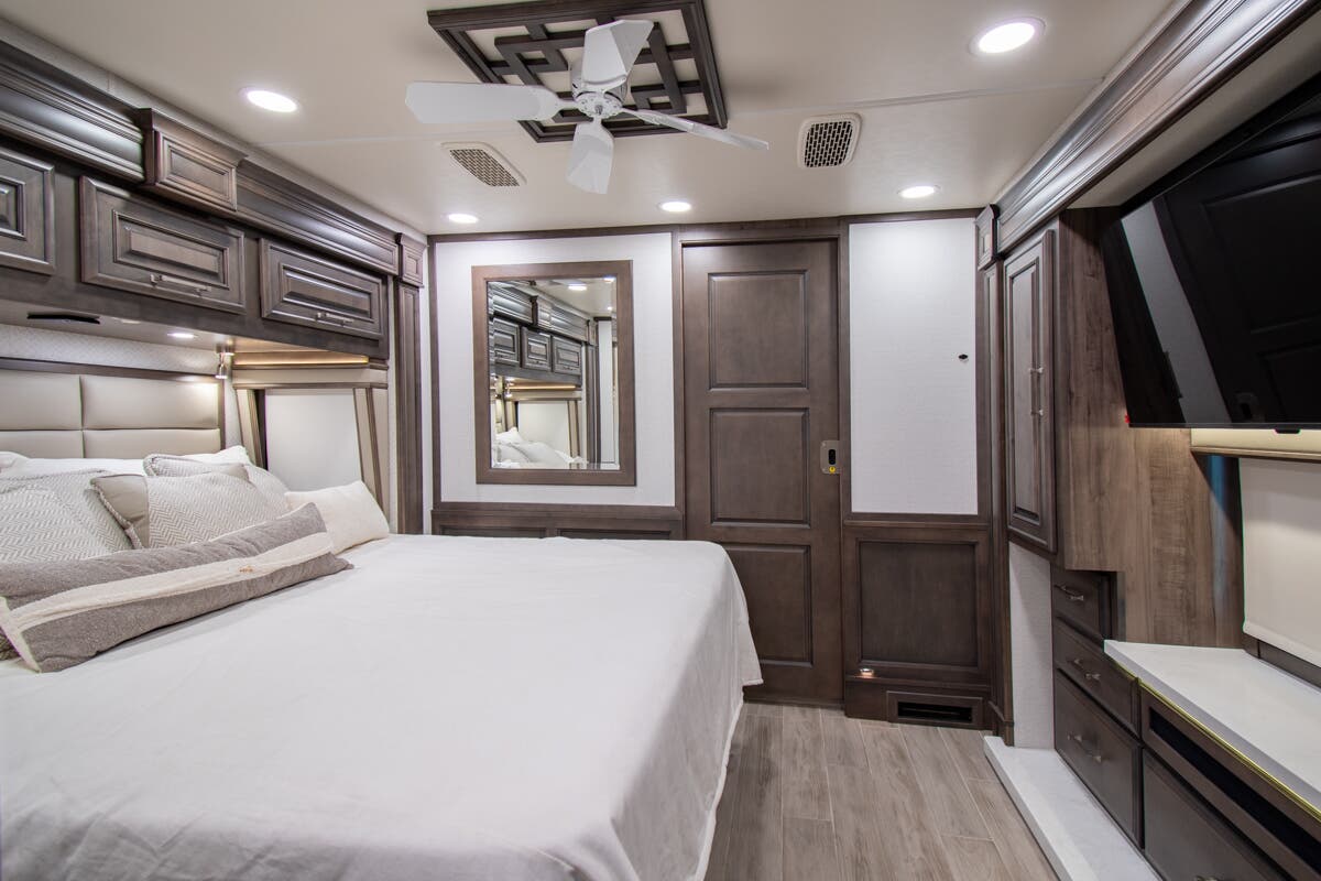 Bus-Stuff.com Class A Rv For Sale