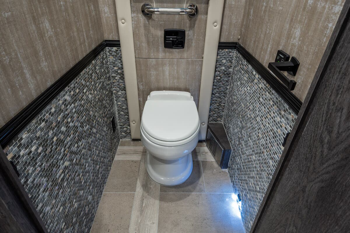 Bus-Stuff.com Class A Rv For Sale