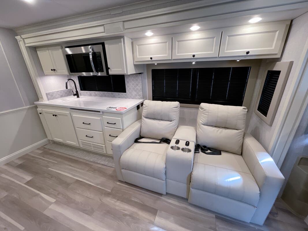 Bus-Stuff.com Class A Rv For Sale