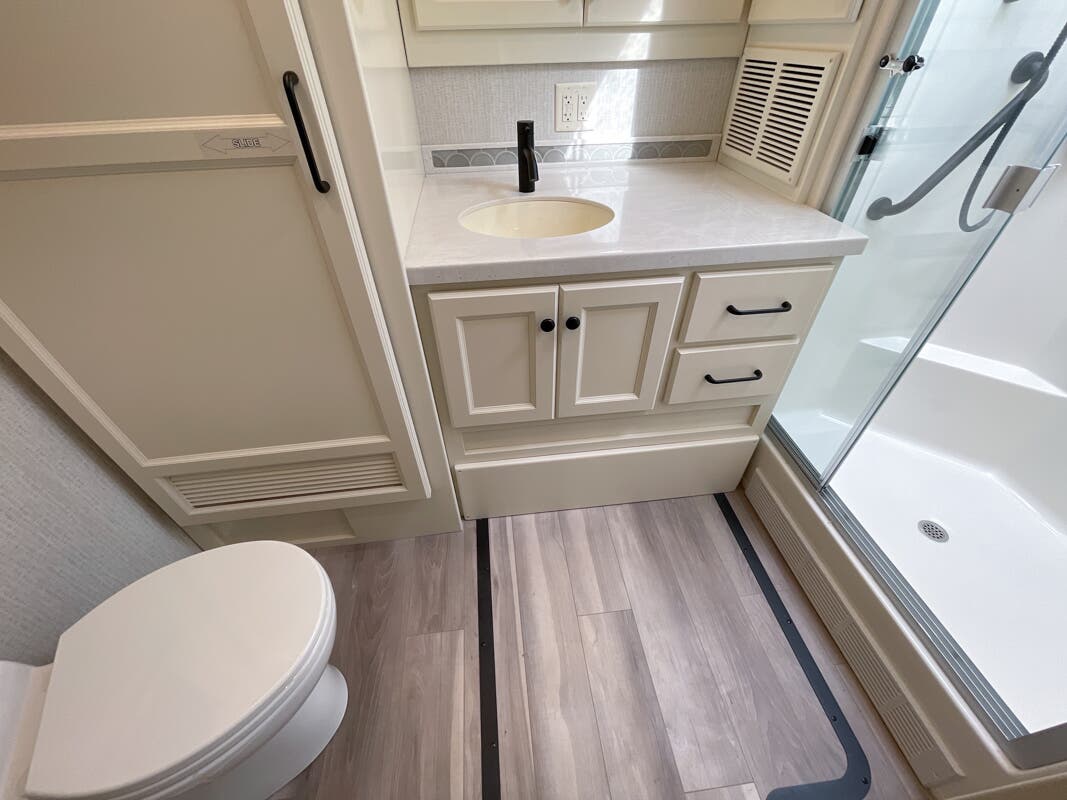 Bus-Stuff.com Class A Rv For Sale