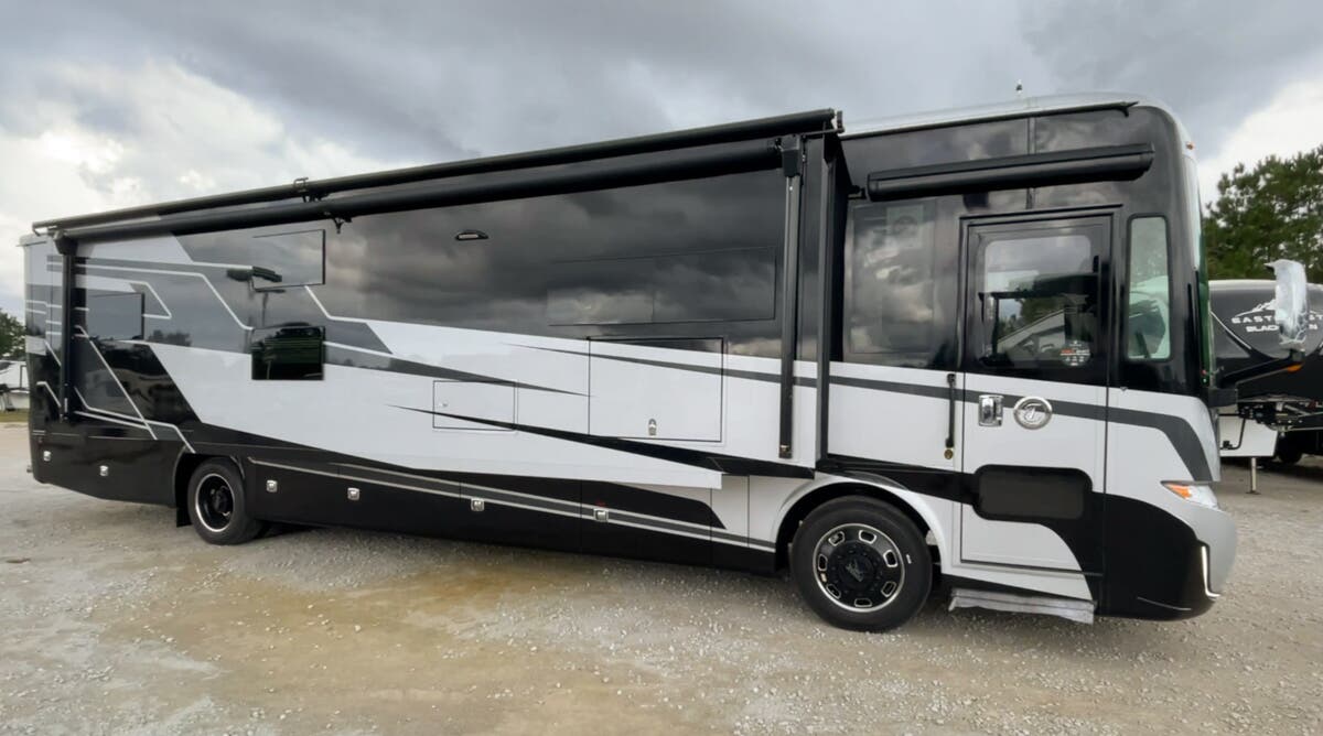 Bus-Stuff.com Class A Rv For Sale