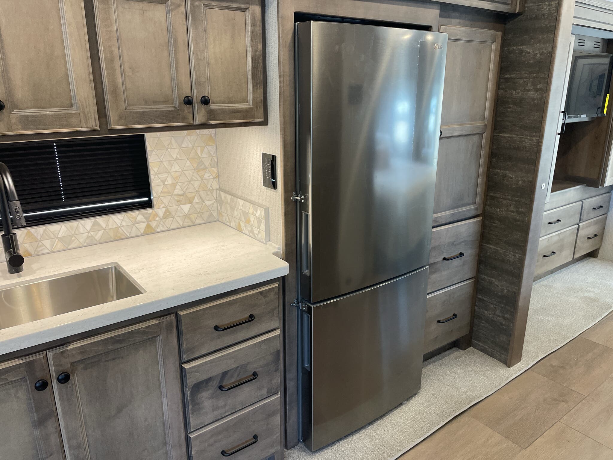 Bus-Stuff.com Class A Rv For Sale