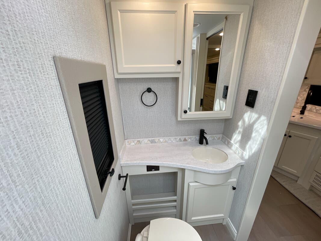 Bus-Stuff.com Class A Rv For Sale