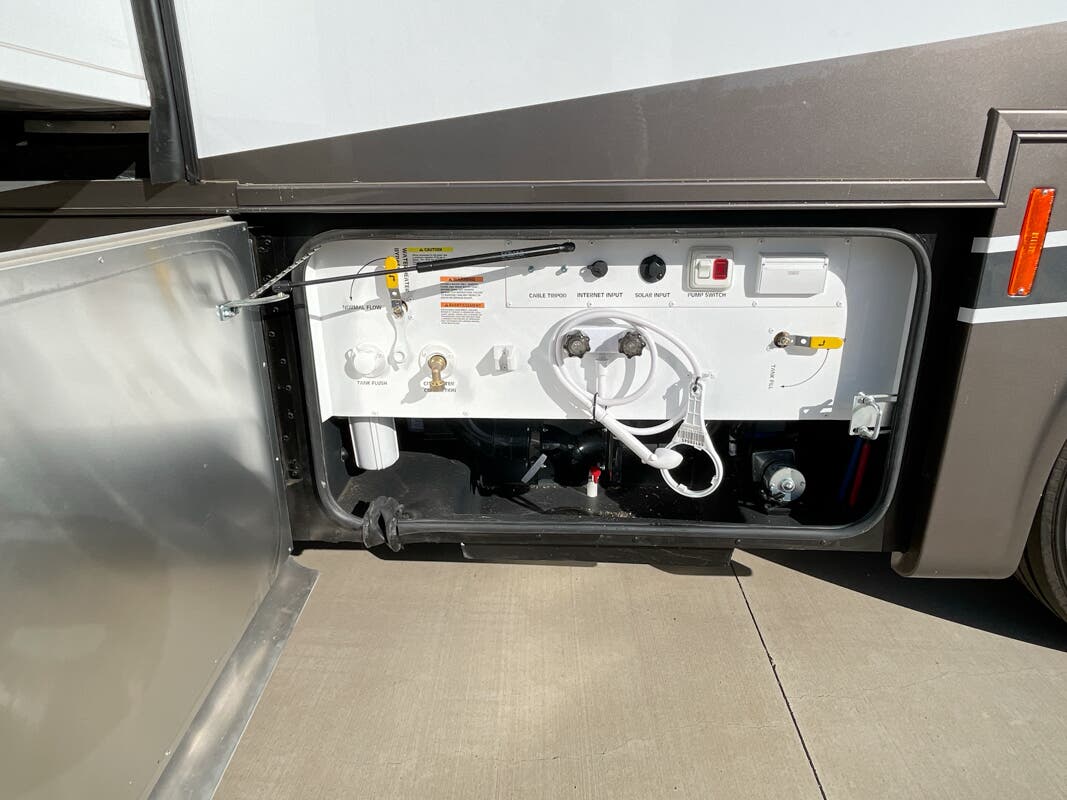 Bus-Stuff.com Class A Rv For Sale