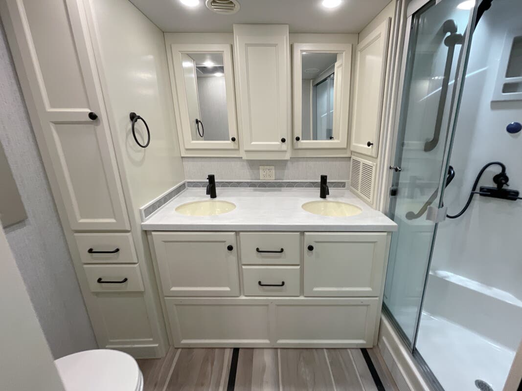 Bus-Stuff.com Class A Rv For Sale