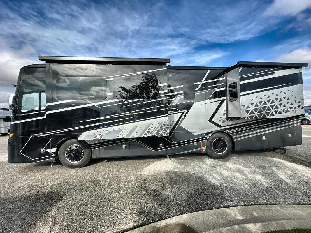 Bus-Stuff.com Class A Rv For Sale