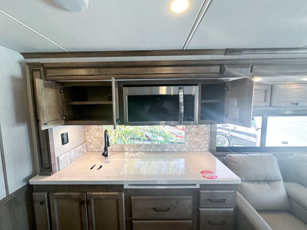 Bus-Stuff.com Class A Rv For Sale