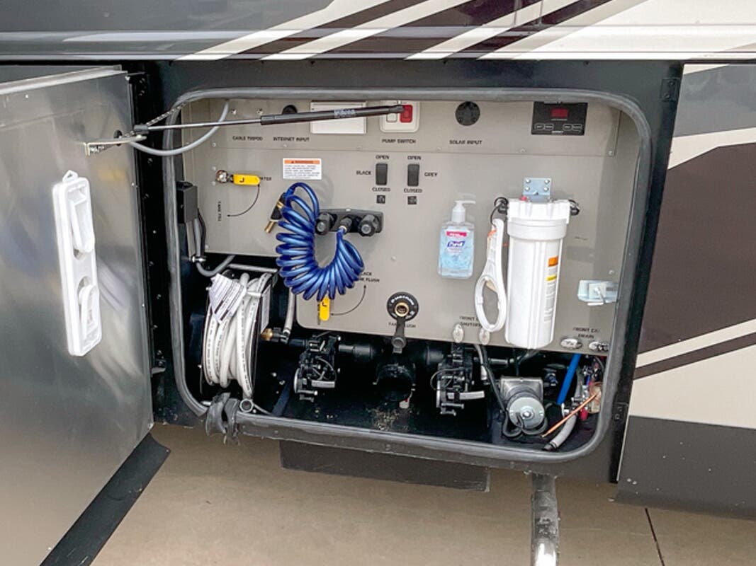 Bus-Stuff.com Class A Rv For Sale