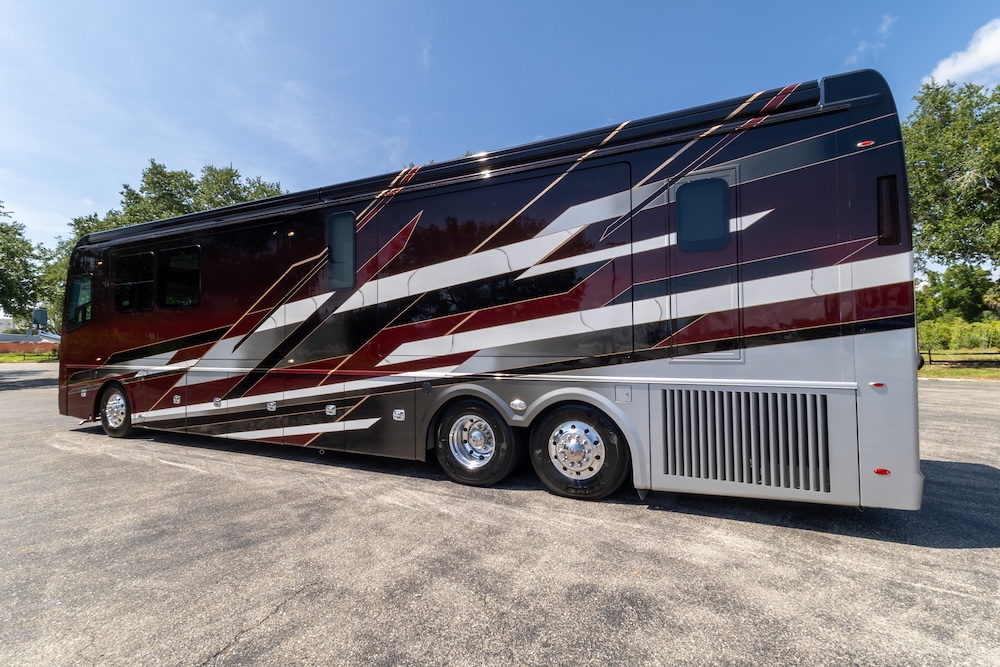 2023 Foretravel For Sale