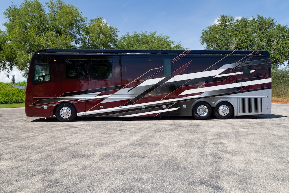2023 Foretravel For Sale