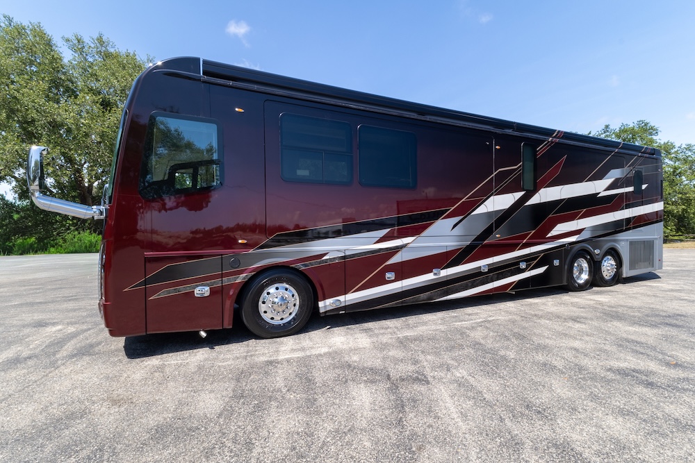 2023 Foretravel For Sale
