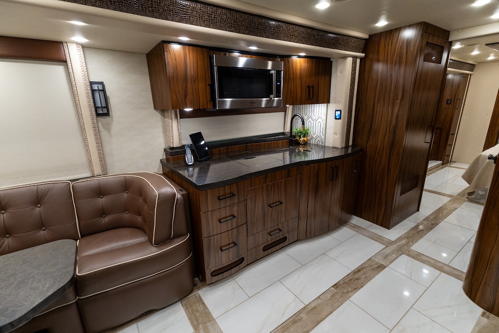 2023 Foretravel For Sale