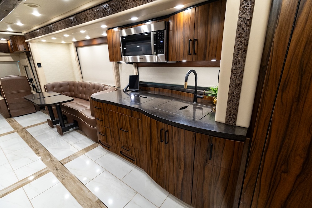 2023 Foretravel For Sale