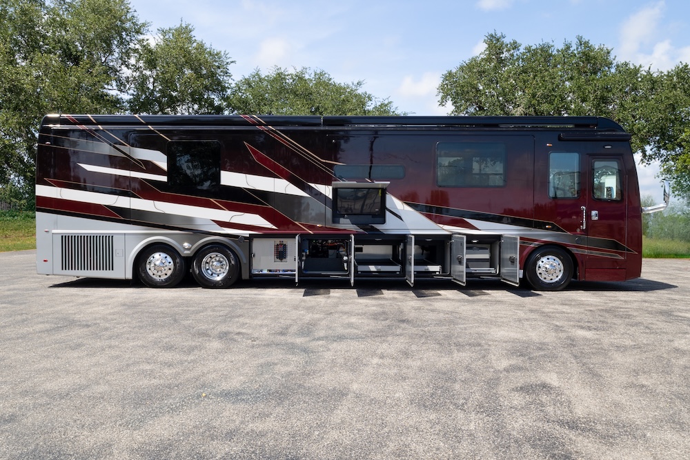 2023 Foretravel For Sale
