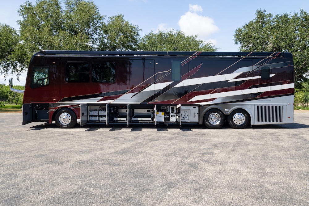 2023 Foretravel For Sale