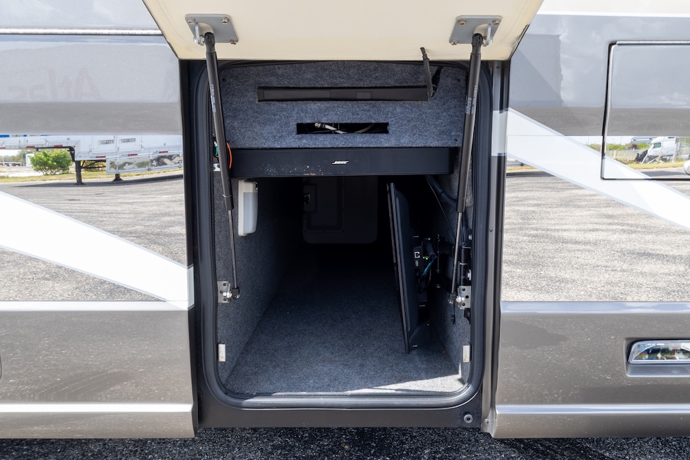 2007 Country CoachFor Sale