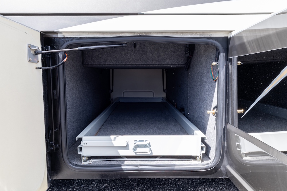 2007 Country CoachFor Sale