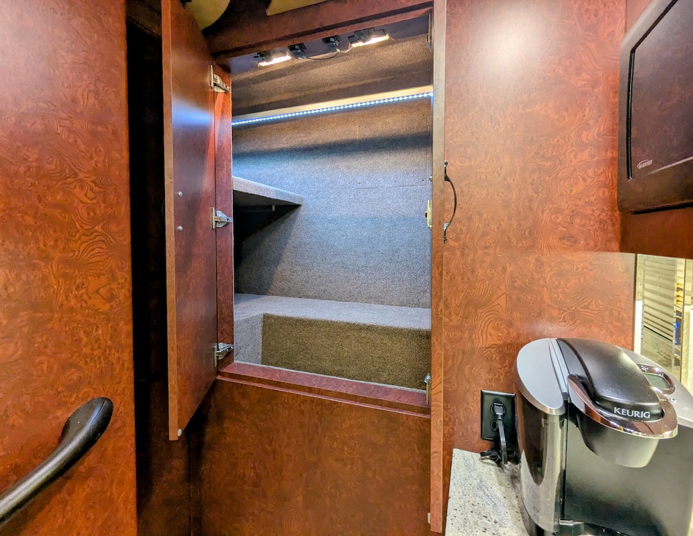 2012 Prevost Nashville Coach For Sale