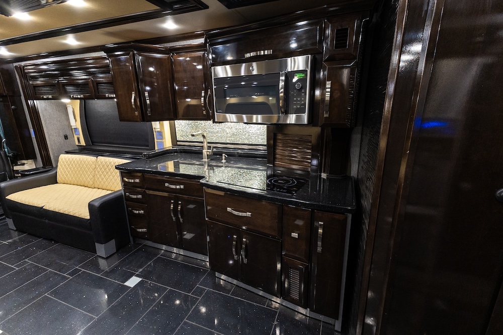 2014 Newmar King Aire For Sale