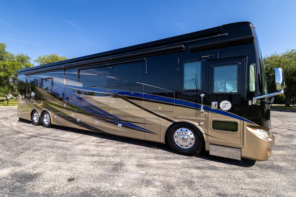 2016 Tiffin For Sale