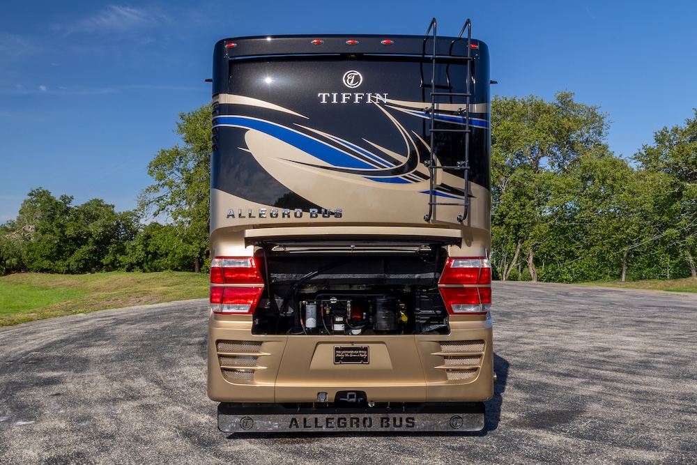 2016 Tiffin For Sale