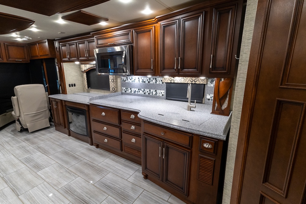 2017 Newmar Ventana  For Sale