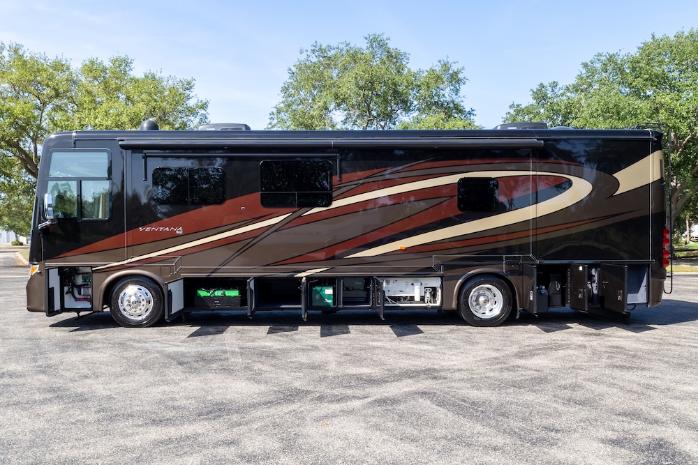 2017 Newmar Ventana  For Sale