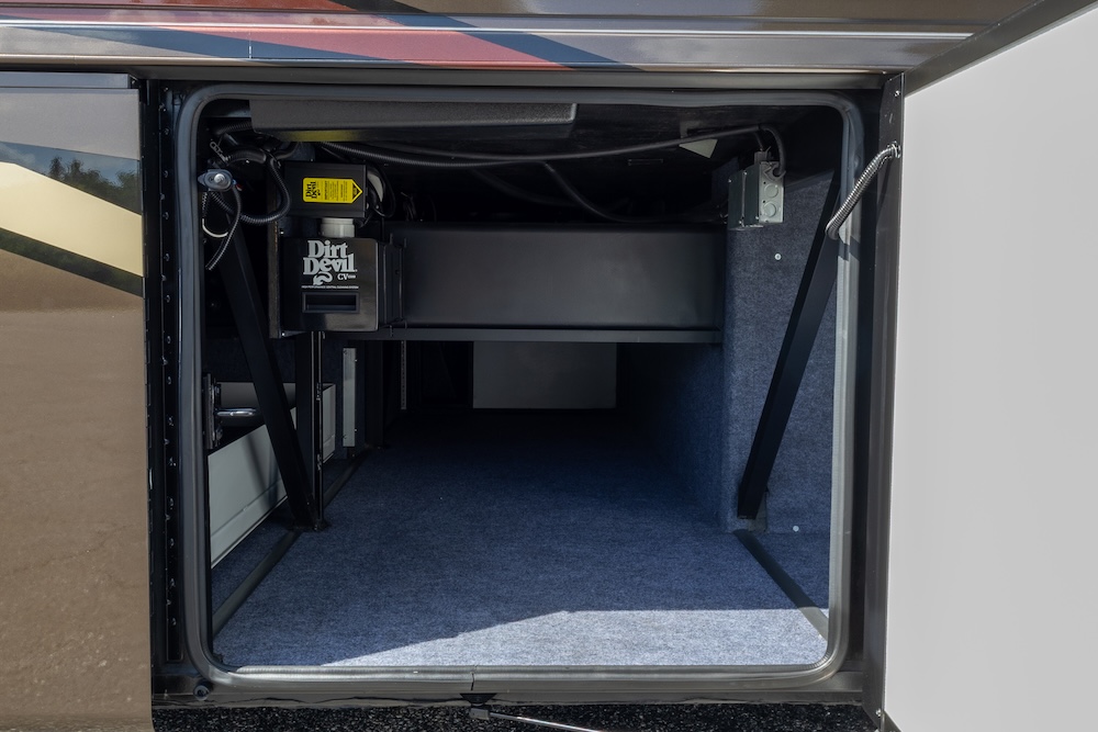 2017 Newmar Ventana  For Sale