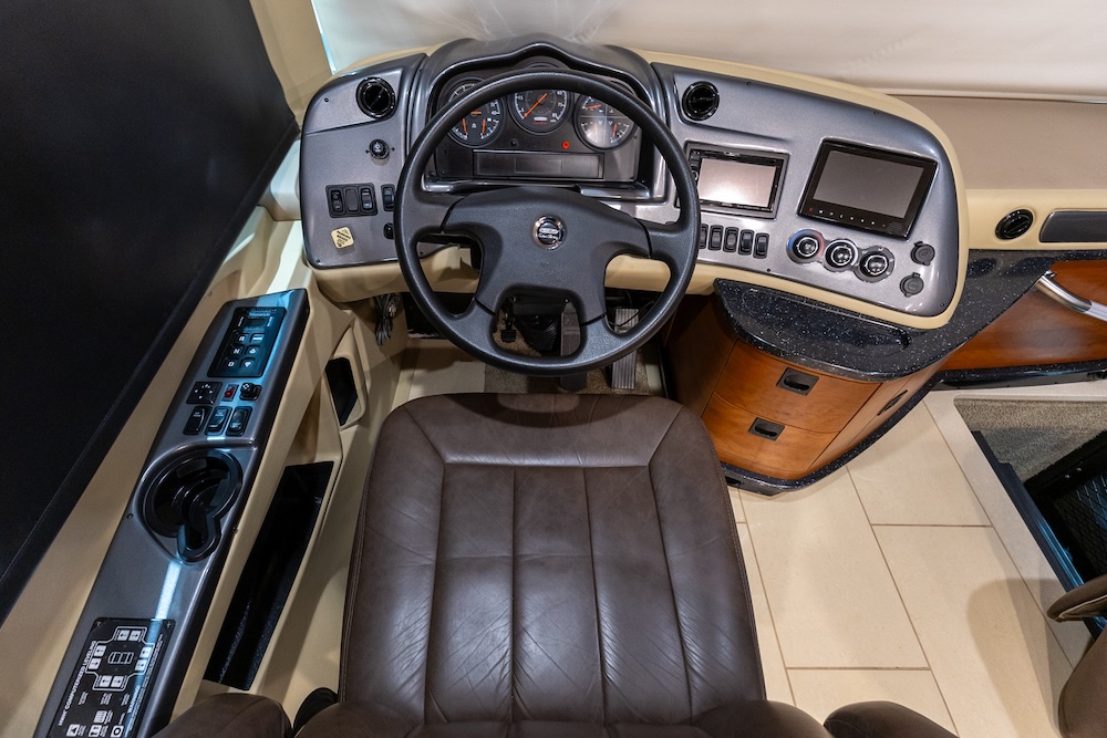 2017 Tiffin For Sale
