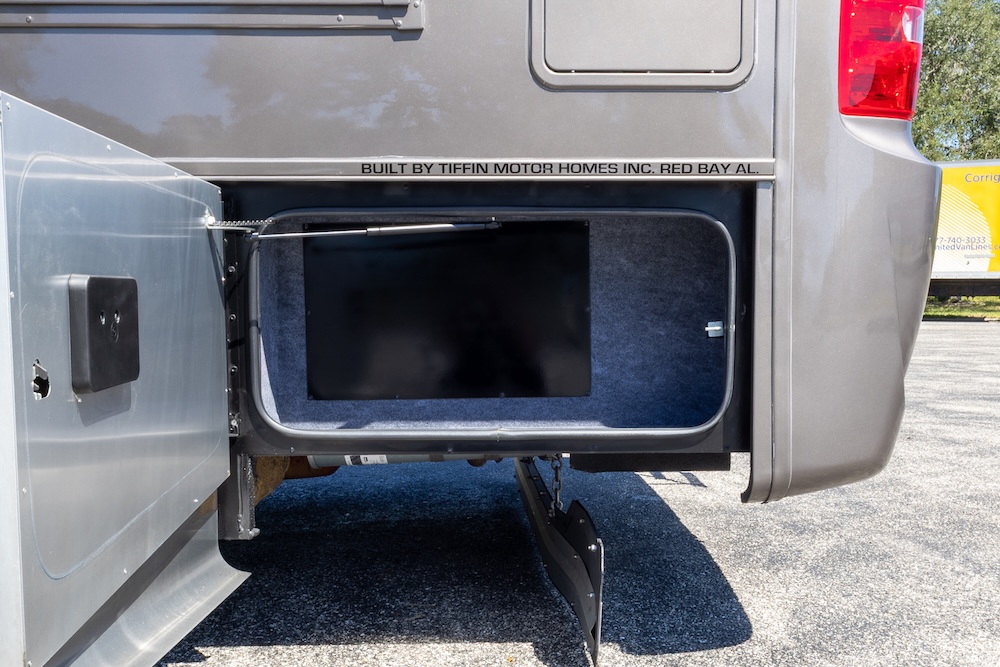 2017 Tiffin For Sale