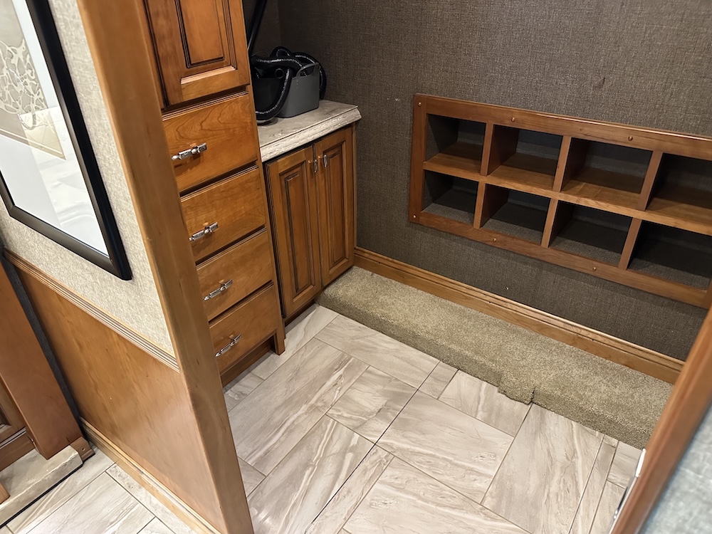 2017 Tiffin Allegro For Sale