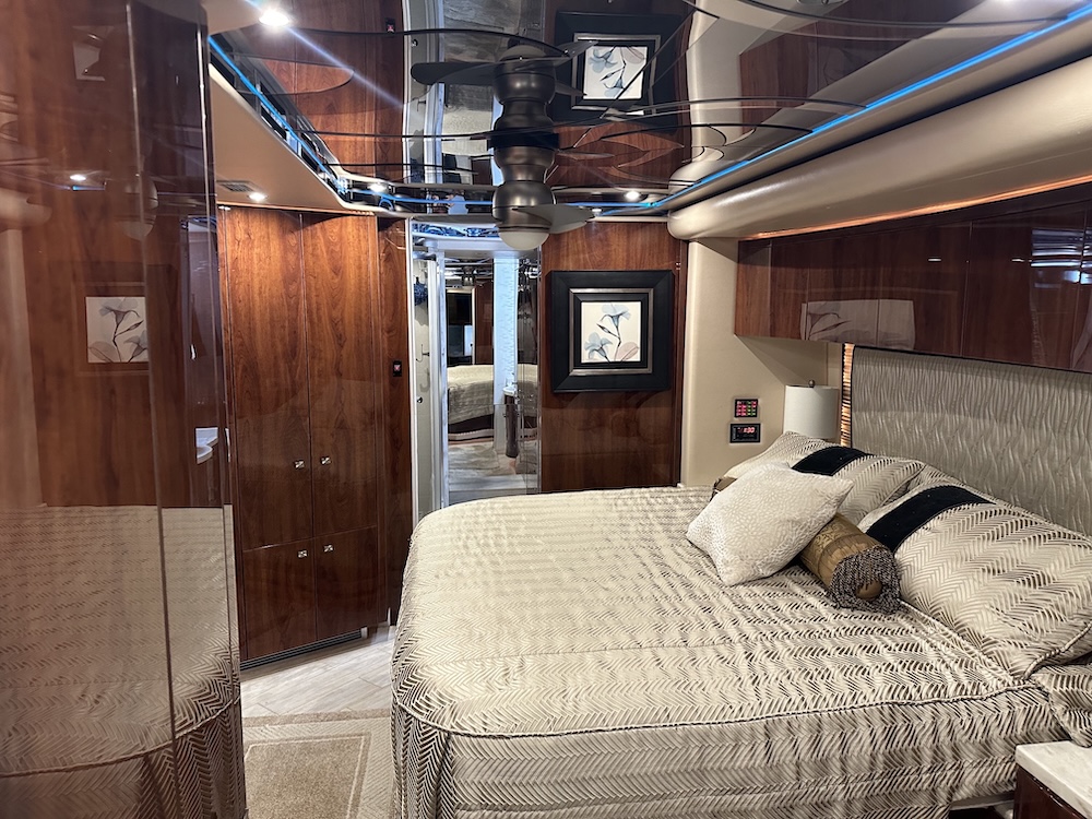 2017 Tiffin Allegro For Sale