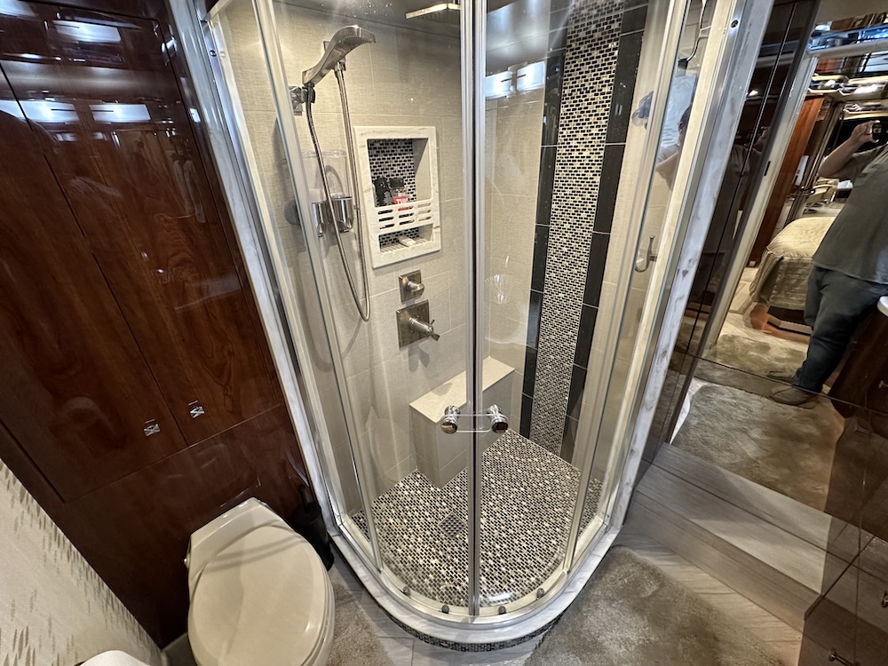 2017 Tiffin Allegro For Sale